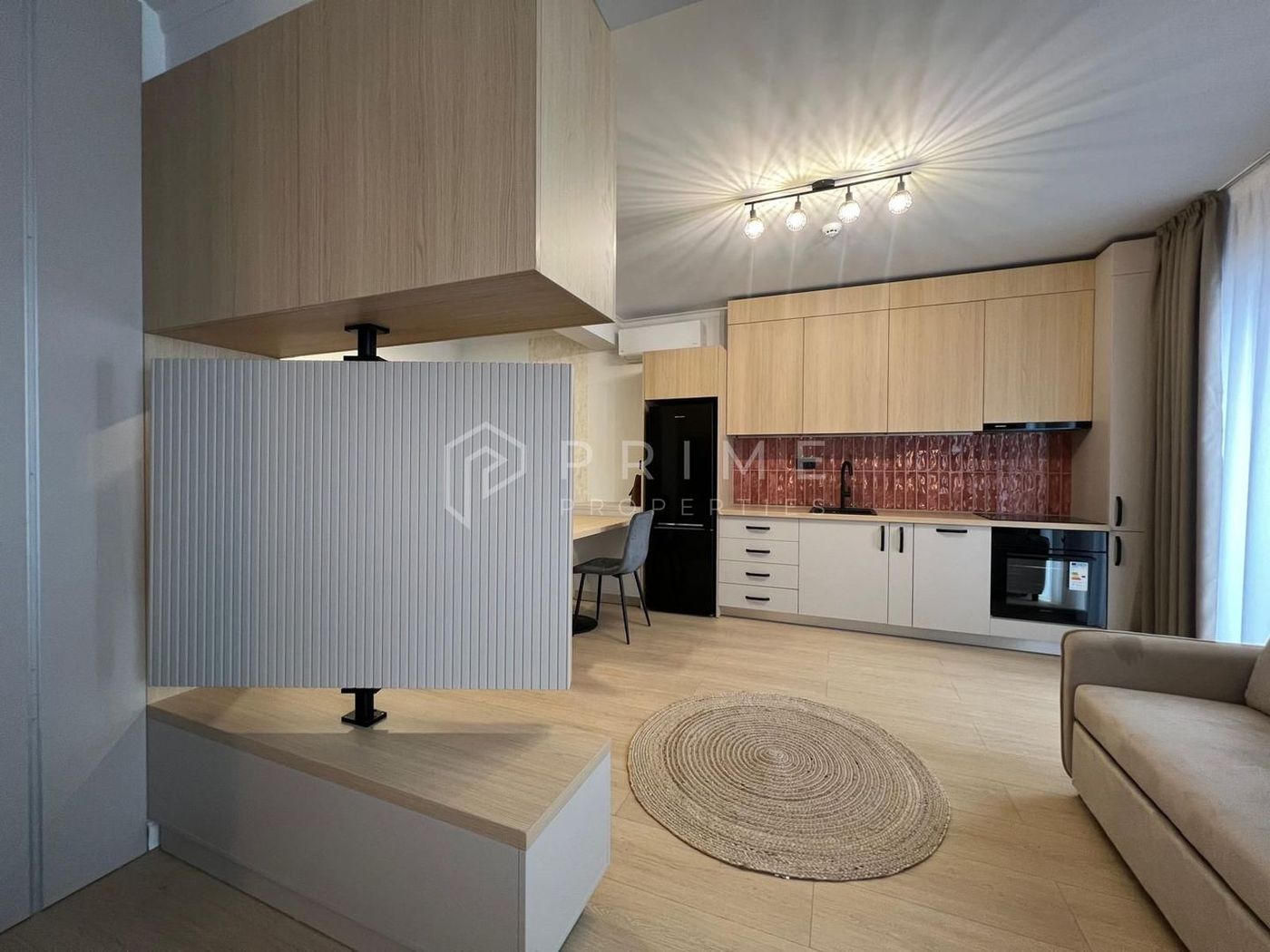 Studio NOU | Design modern I Semicentral | Parcare