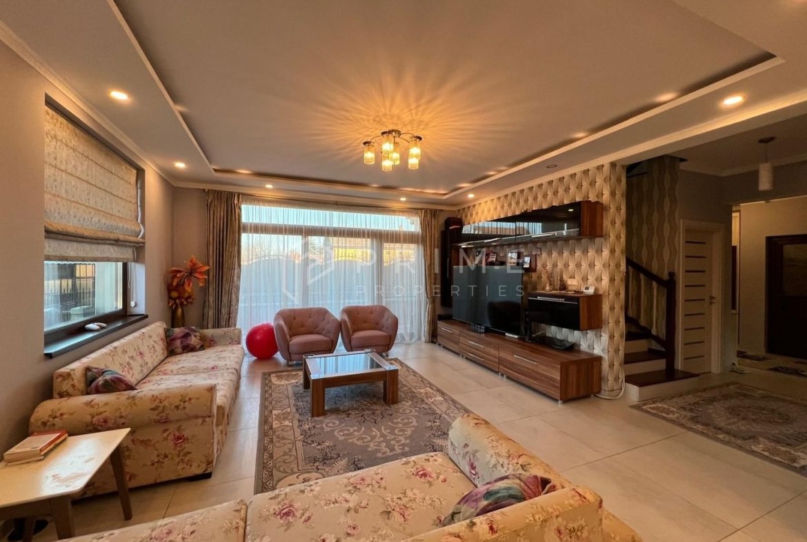 Vilă individuală premium | 730 mp teren | 4 dormitoare | Garaj