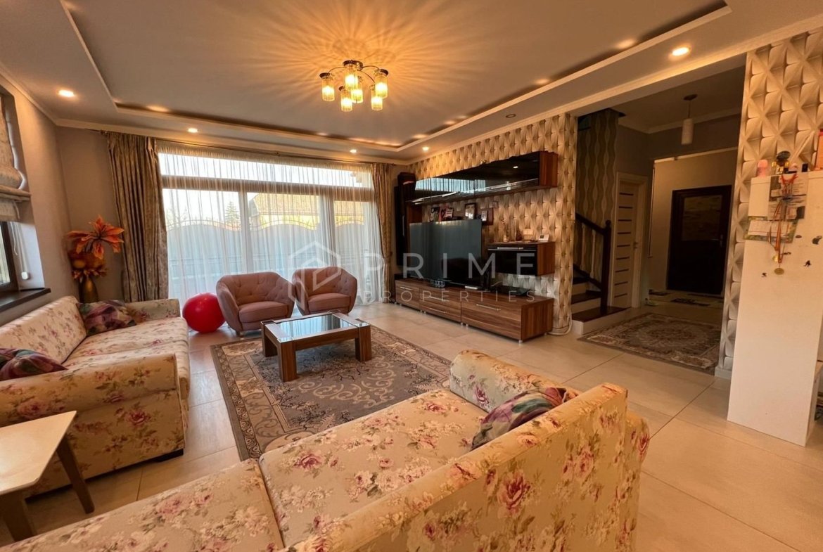 Vilă individuală premium | 730 mp teren | 4 dormitoare | Garaj
