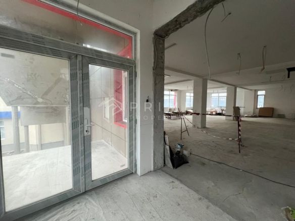 Spațiu comercial de închiriat – 360 mp | Ieșire Târgu Mureș –Cristești