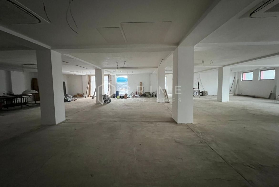 Spațiu comercial de închiriat – 360 mp | Ieșire Târgu Mureș –Cristești
