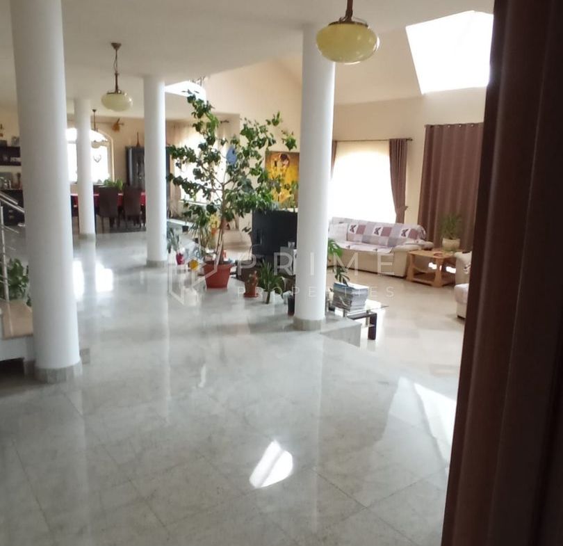 Reședință de lux cu potențial comercial –zonă Băi, Sângeorgiu de Mureș