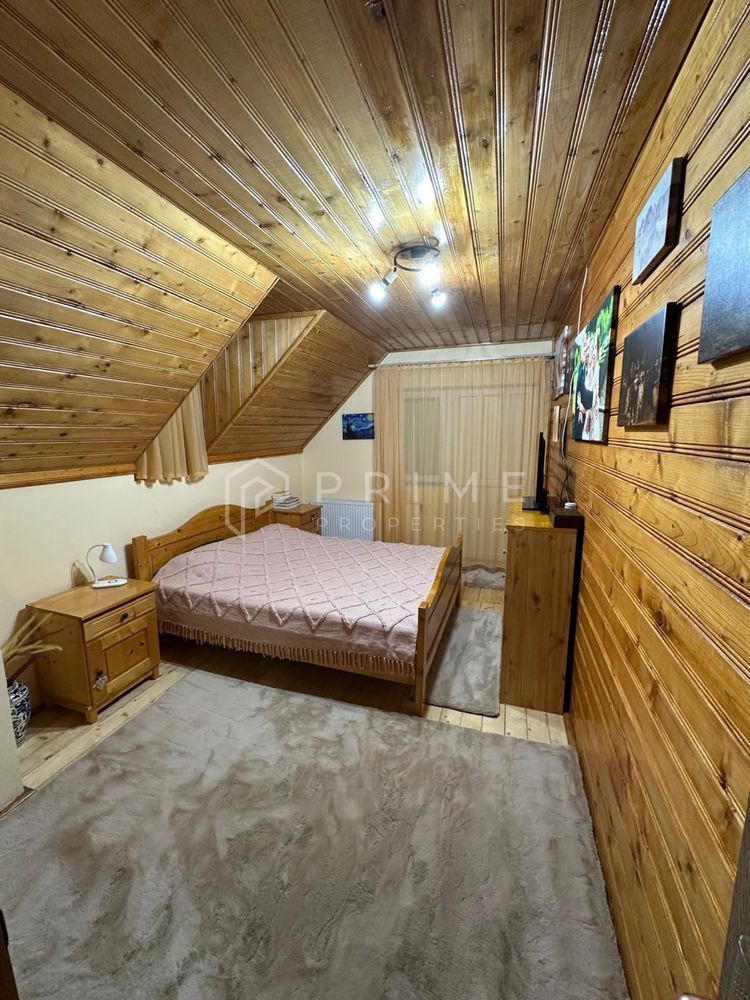 Casă spațioasă de vânzare – Corunca, zona Vatman
