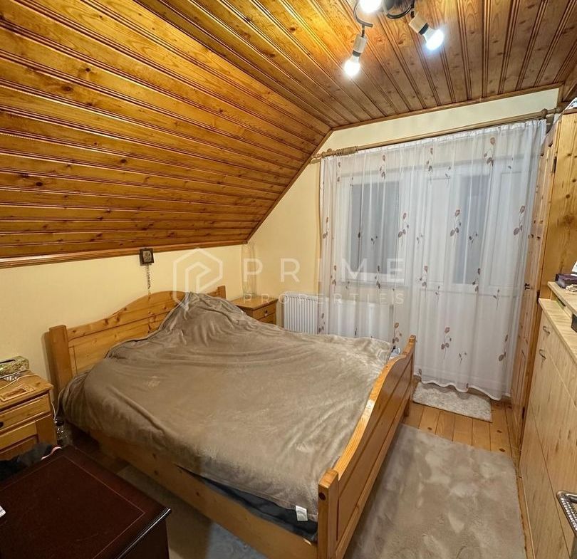 Casă spațioasă de vânzare – Corunca, zona Vatman