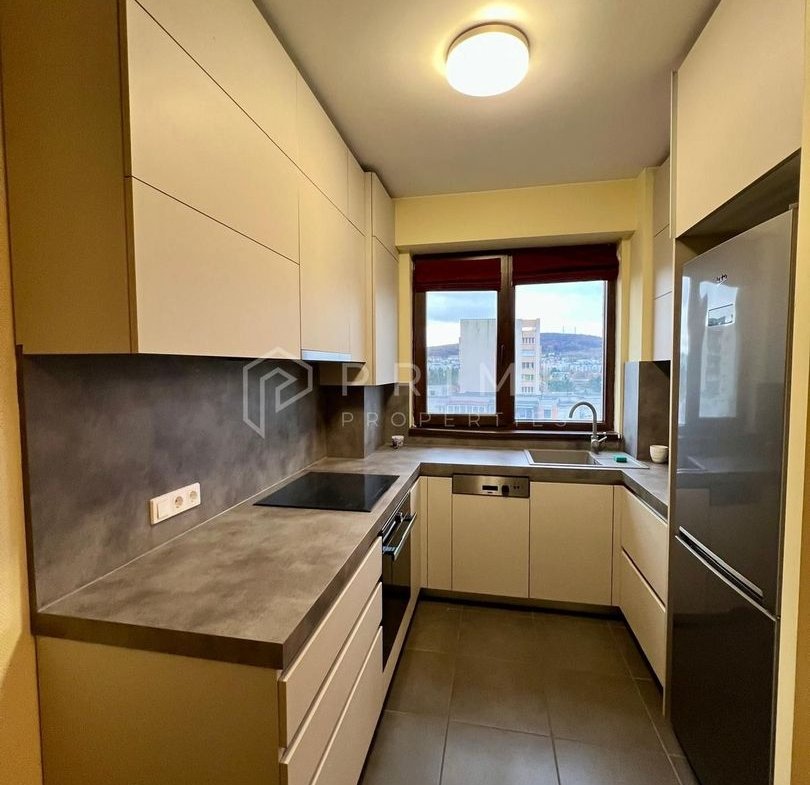 Apartament duplex modern, 4 camere, de vânzare, semicentral Tg Mureș
