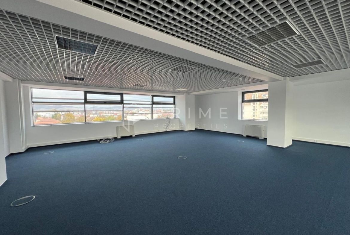 Spațiu de birouri de închiriat, 50-200 mp, centru, Târgu Mureș