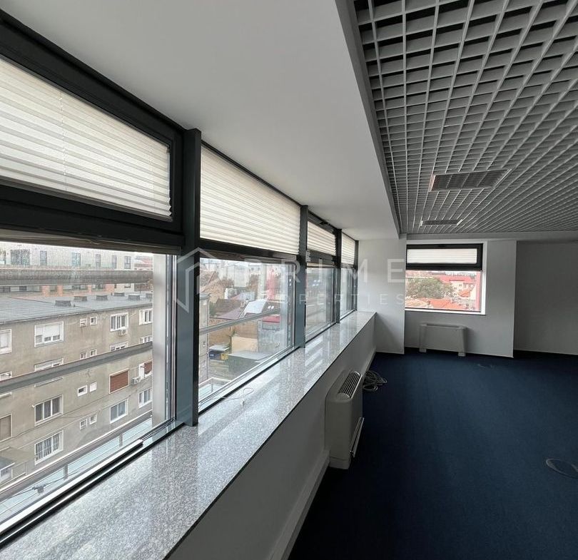 Spațiu de birouri de închiriat, 50-200 mp, centru, Târgu Mureș