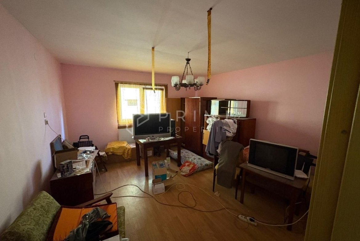 Casă familială pe un teren generos de 1.400 m² – Cristesti