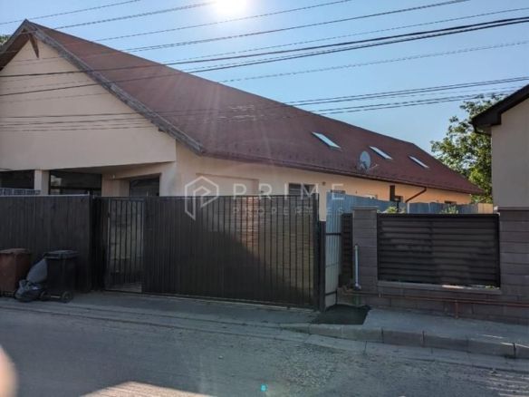 Clădire multifuncțională de vânzare sau închiriere – 7 Noiembrie