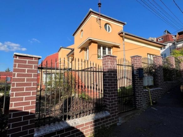 Casă de vânzare | Zonă exclusivistă – Târgu Mureș, Cornișa