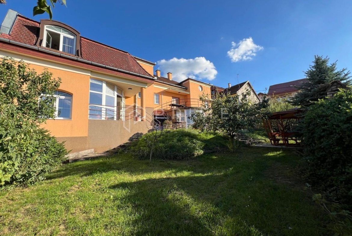 Casă de vânzare | Zonă exclusivistă – Târgu Mureș, Cornișa