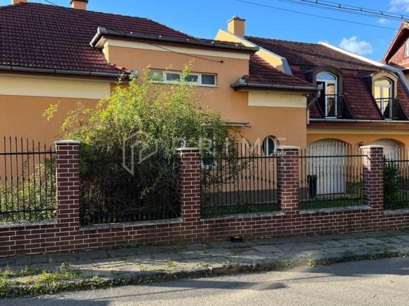 Casă de vânzare | Zonă exclusivistă – Târgu Mureș, Cornișa