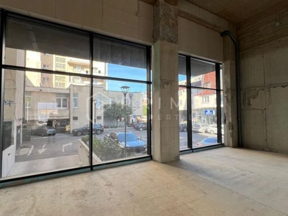 Spațiu comercial premium de închiriat, 400 mp, ultracentral Tg. Mureș