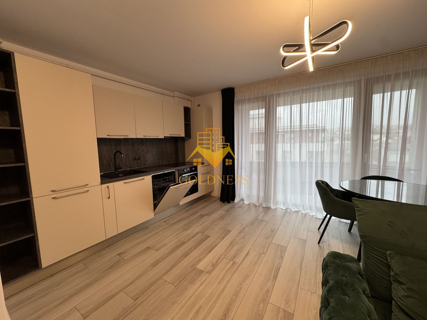 3 camere,modern, bloc nou,parcare, AC, Gheorgheni, Constantin Brancusi