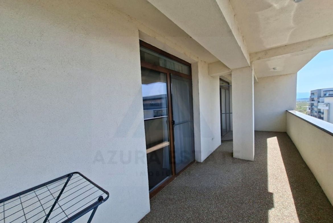 Penthouse modern 101 mp 2 bai terase 40 mp si 2 parcari pe Dna Stanca