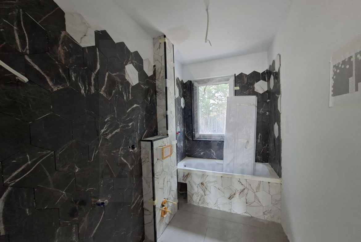 Apartament premium 68.4 mp utili 3 camere 2 bai etaj 1 in Cristian