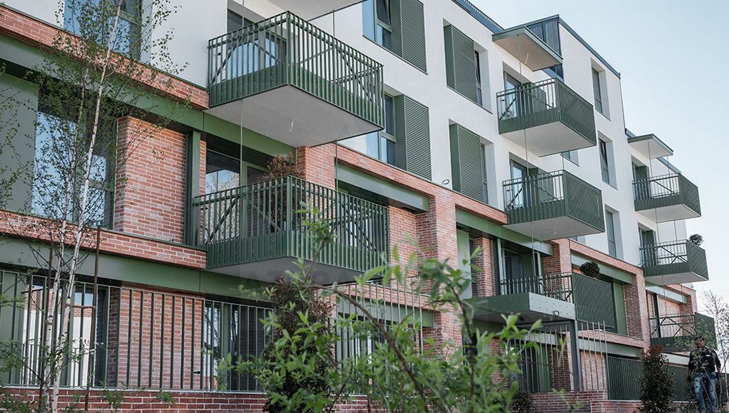 Apartament premium 2 camere vedere spre lac lift si parcare in Tiglari