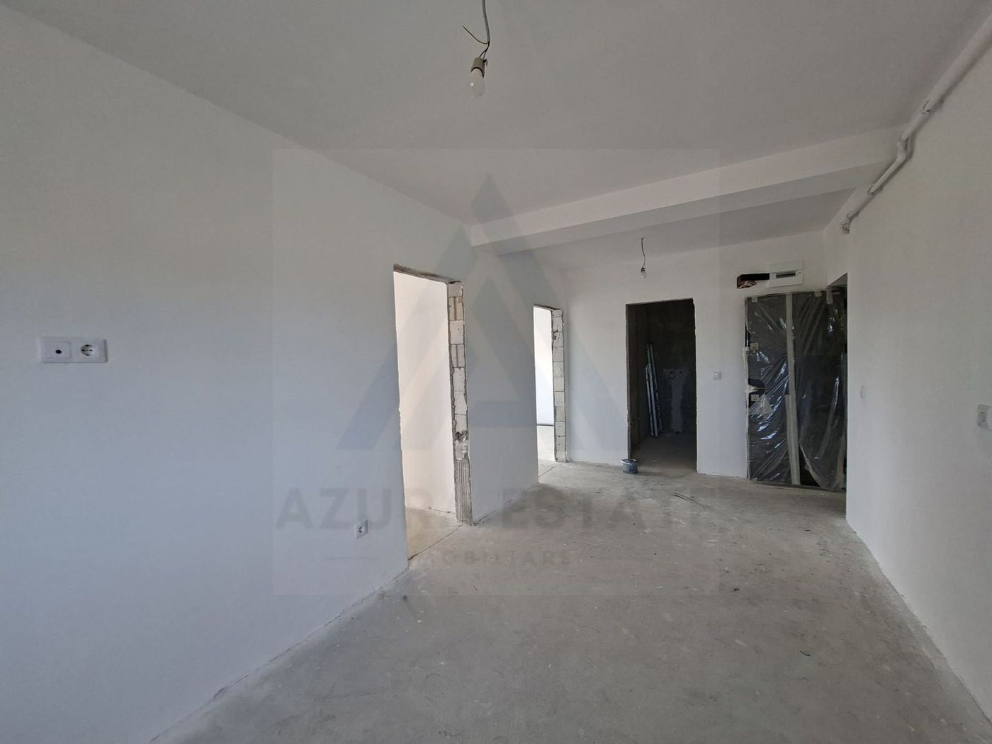 Apartament 2 camere 53 mp utili etaj 1 baie cu fereastra Selimbar