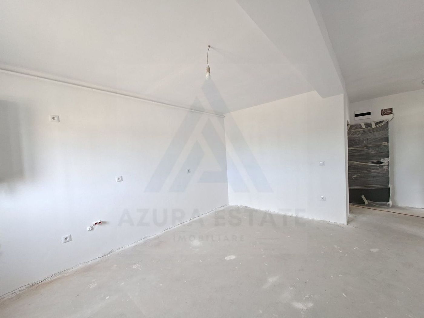 Apartament 2 camere 53 mp utili etaj 1 baie cu fereastra Selimbar