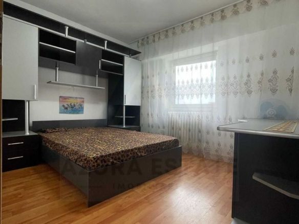 Apartament 3 camere 76 mp utili 2 bai balcon 11 mp si lift in Turnisor