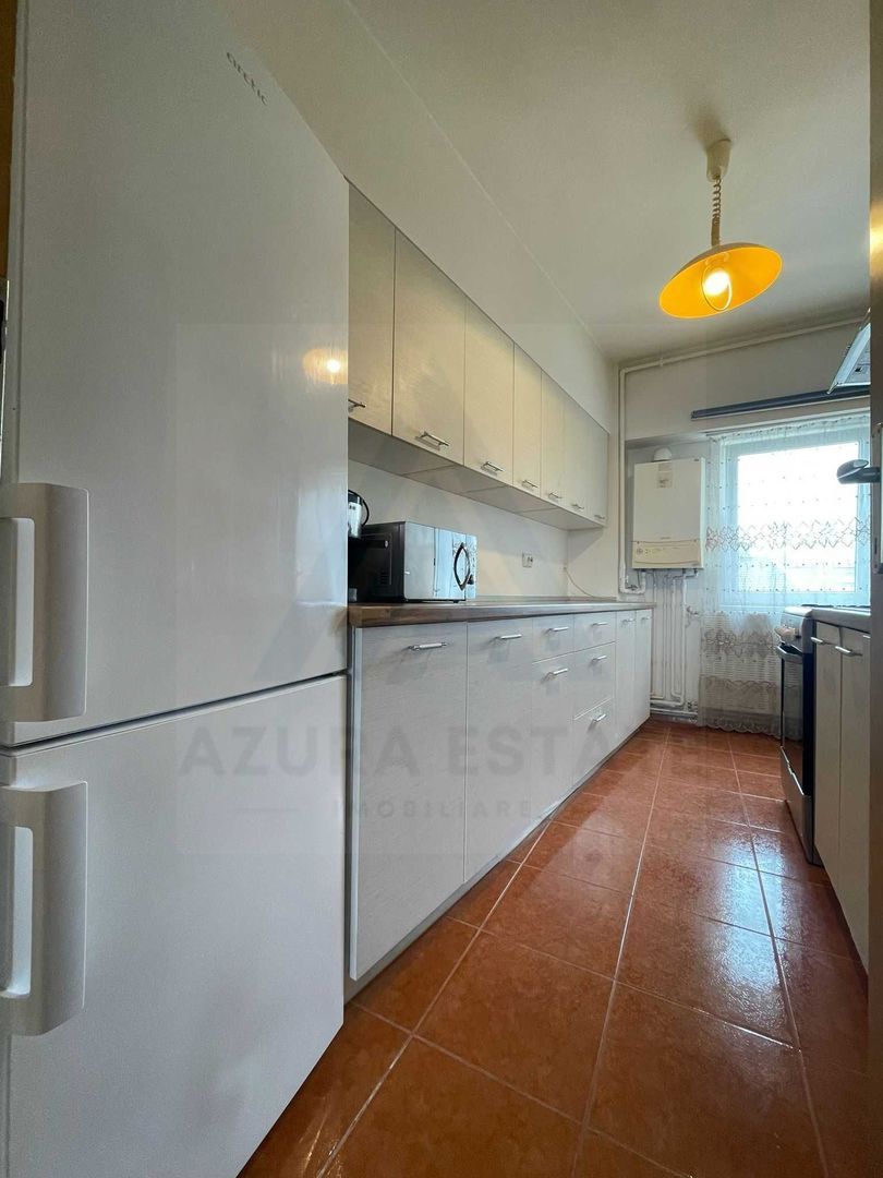Apartament 3 camere de inchiriat