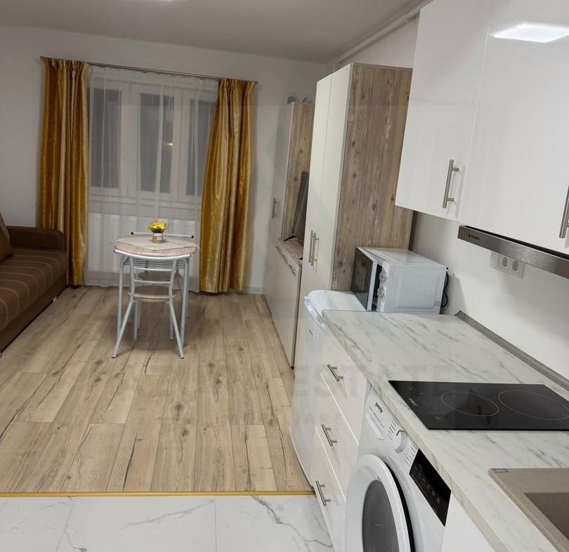 Studio complet mobilat etaj 1 zona Lazaret