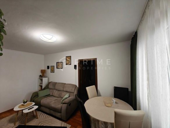 Apartament cu 2 camere, mobilat și renovat – Zona Dâmbul Pietros