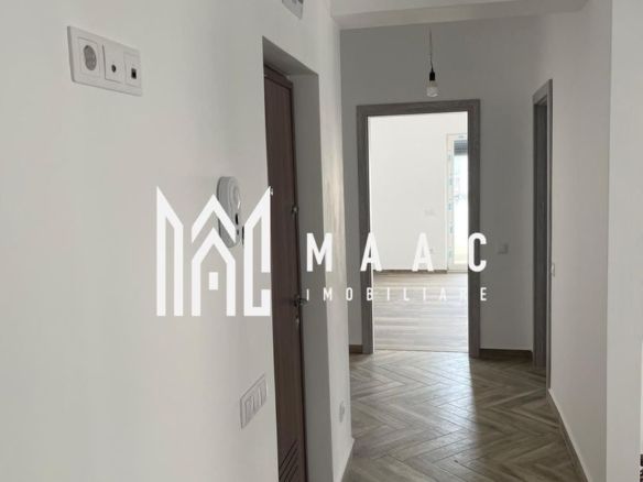 Apartament 2 camere | Etaj1 | Balcoane | Parcare | D.Stanca