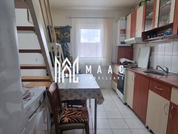 Apartament 2 etaje I 3 camere I 68 mpu I 2011 I Ștrand II