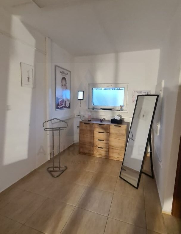Spațiu comercial de închiriat –82 mp. – Zona B-dul Victoriei