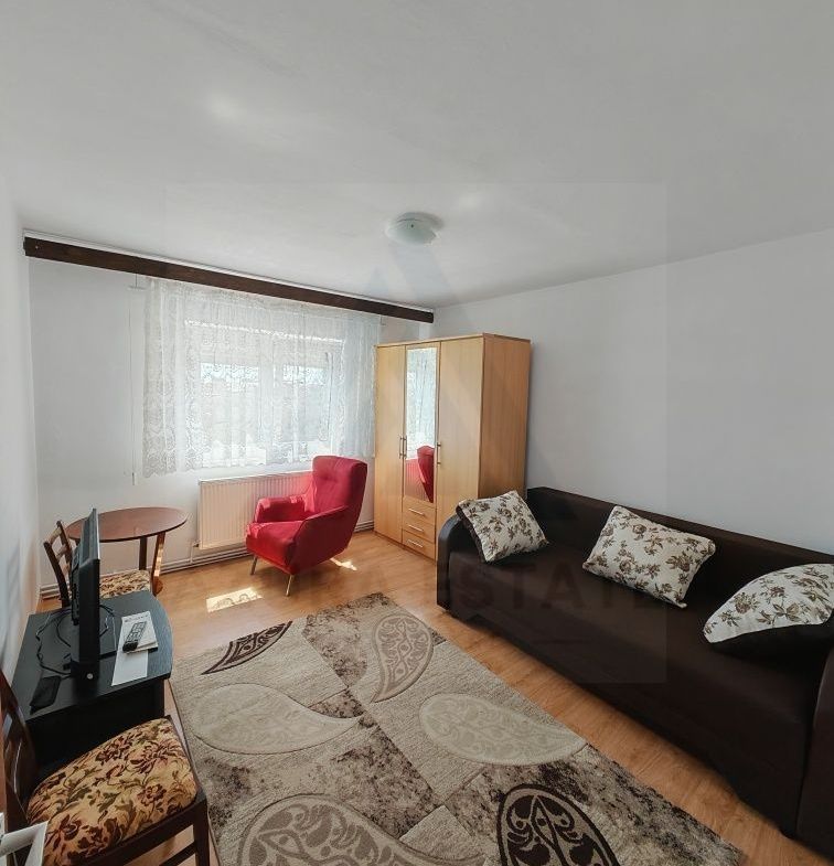 Garsonieră decomandată, renovată, 25 mp. – Cartier Vasile Aaron