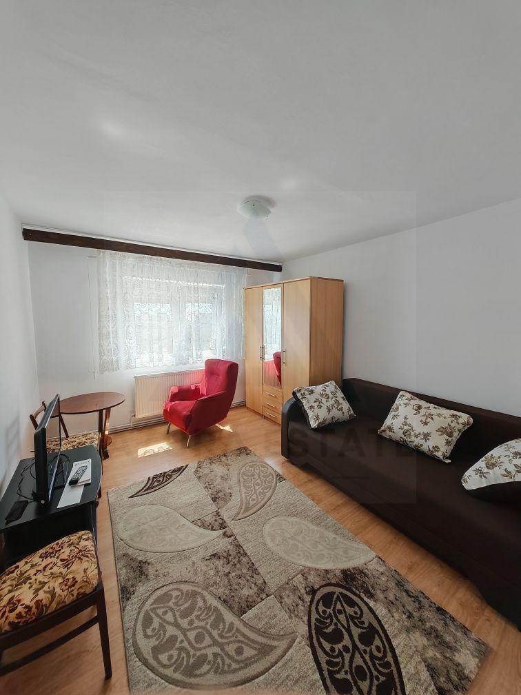 Garsonieră decomandată, renovată, 25 mp. – Cartier Vasile Aaron