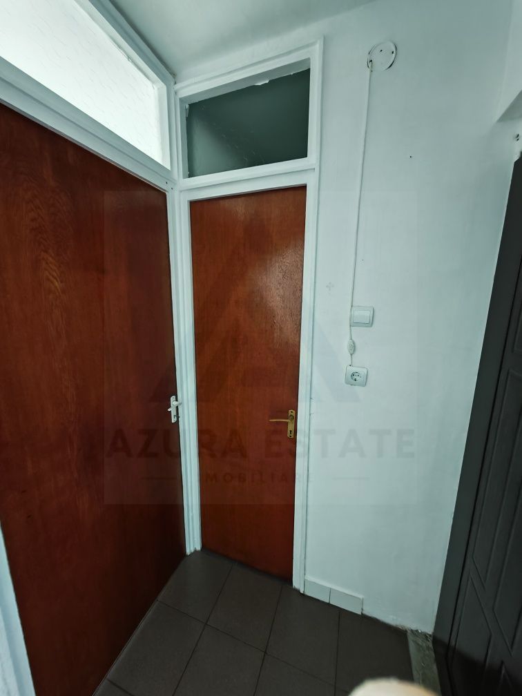 Garsonieră decomandată, renovată, 25 mp. – Cartier Vasile Aaron