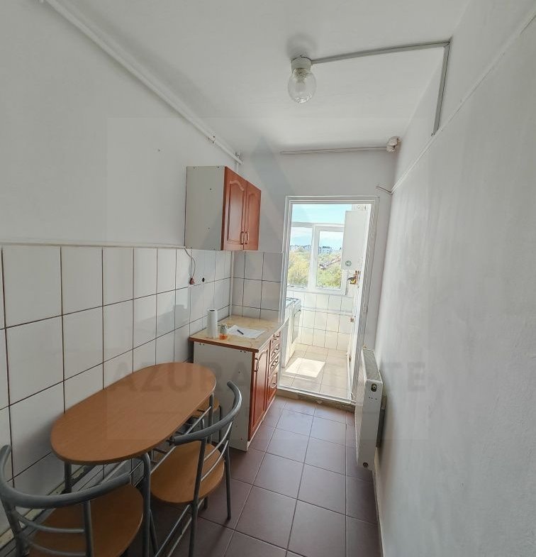 Garsonieră decomandată, renovată, 25 mp. – Cartier Vasile Aaron