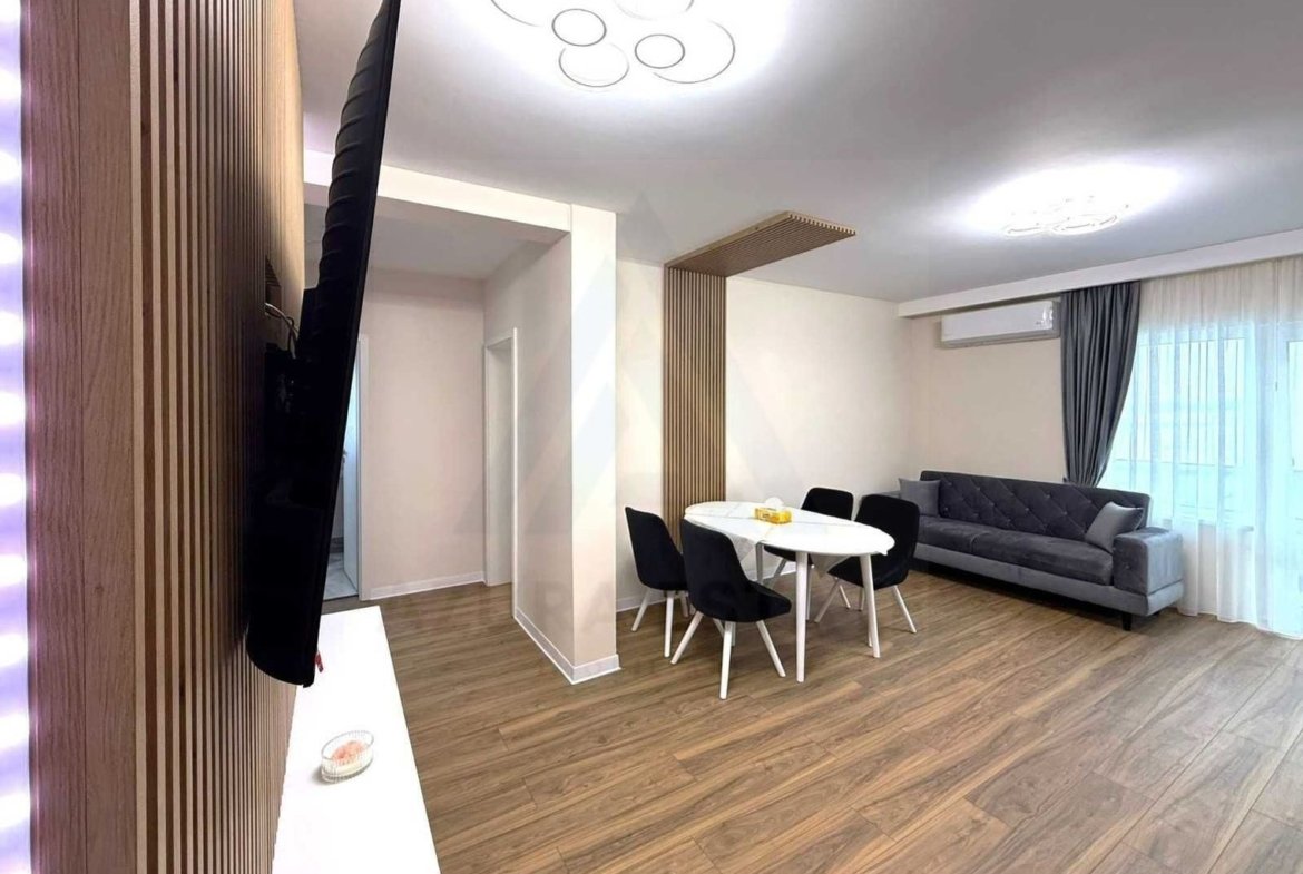 Apartament prima închiriere 3 camere balcon parcare – zona Dedeman