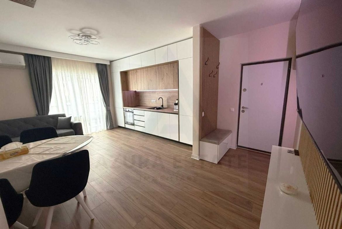 Apartament prima închiriere 3 camere balcon parcare – zona Dedeman