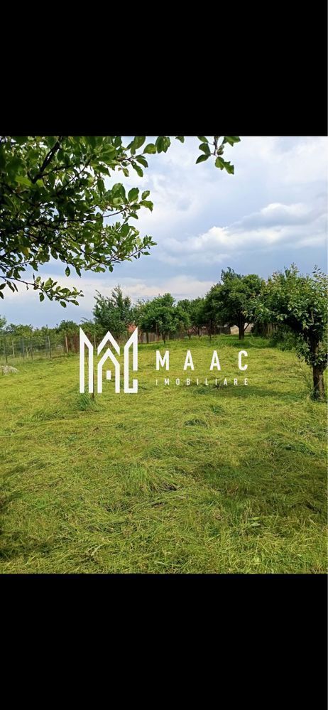 Teren 400 mp în Poplaca | Priveliște frumoasă și zonă de case
