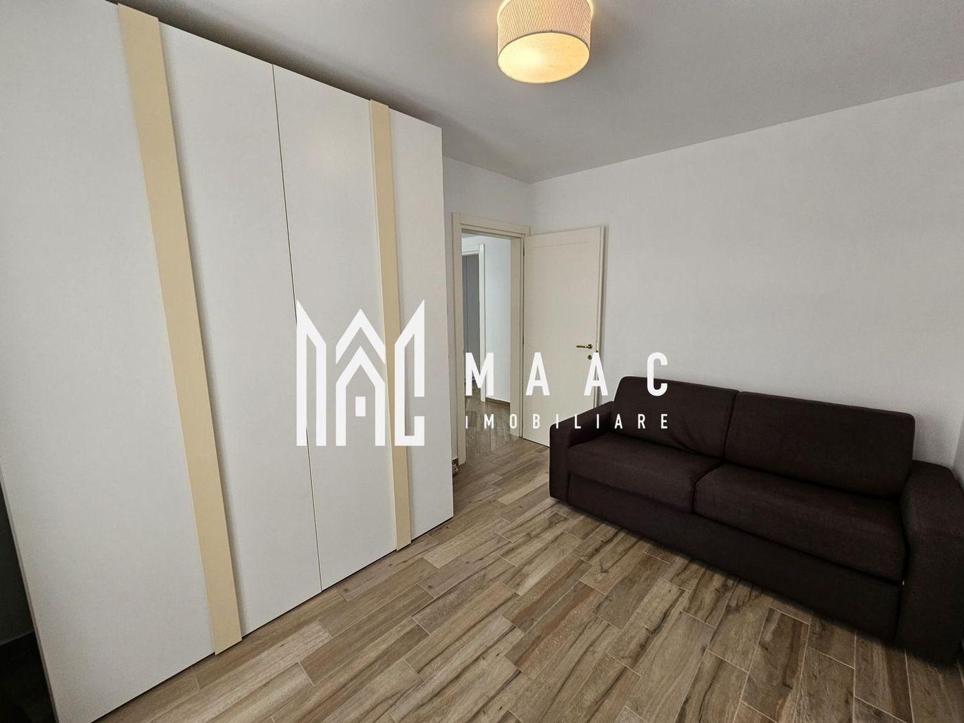 Apartament 3 camere | Etaj 2 | Lift | Calea Dumbravii
