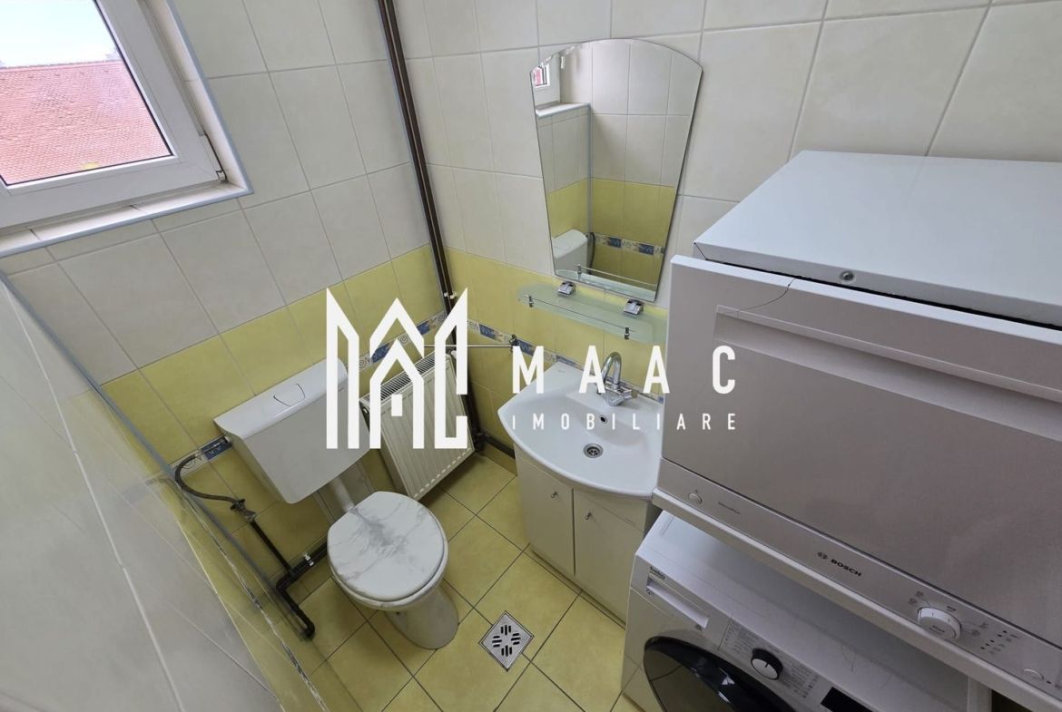 Apartament 3 camere decomandate 2 bai etaj 3 Zona Terezian