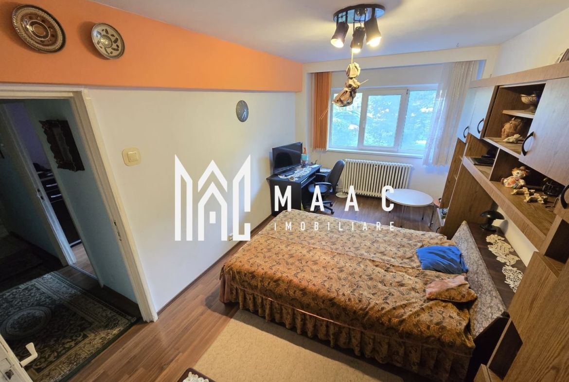Apartament 3 camere decomandate 2 bai Zona Strand