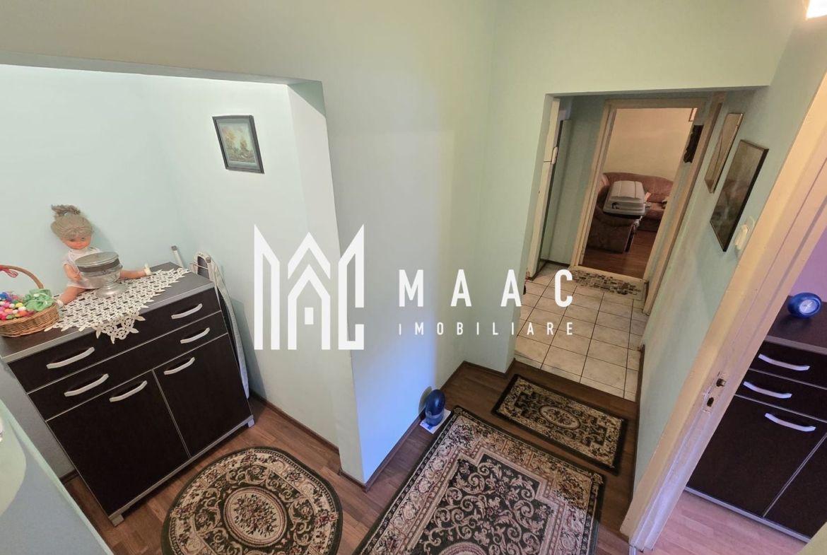 Apartament 3 camere decomandate 2 bai Zona Strand