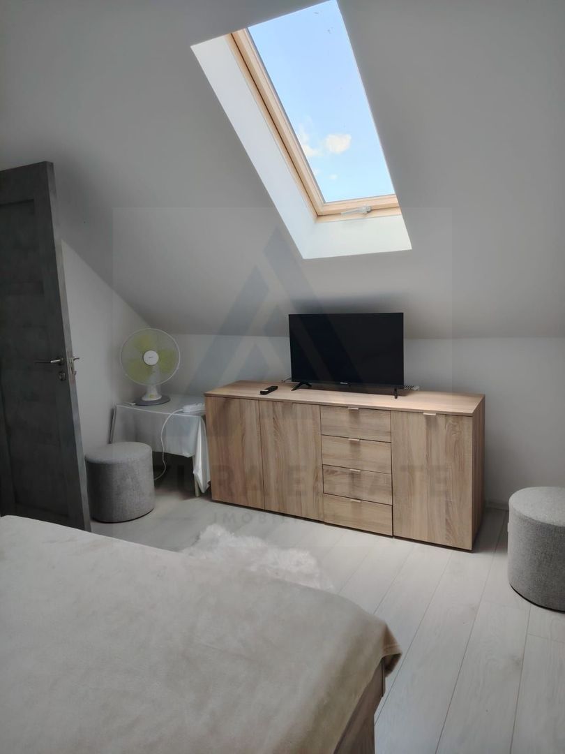 Apartament modern 3 camere 65 mp utili balcon zona Vasile Aaron