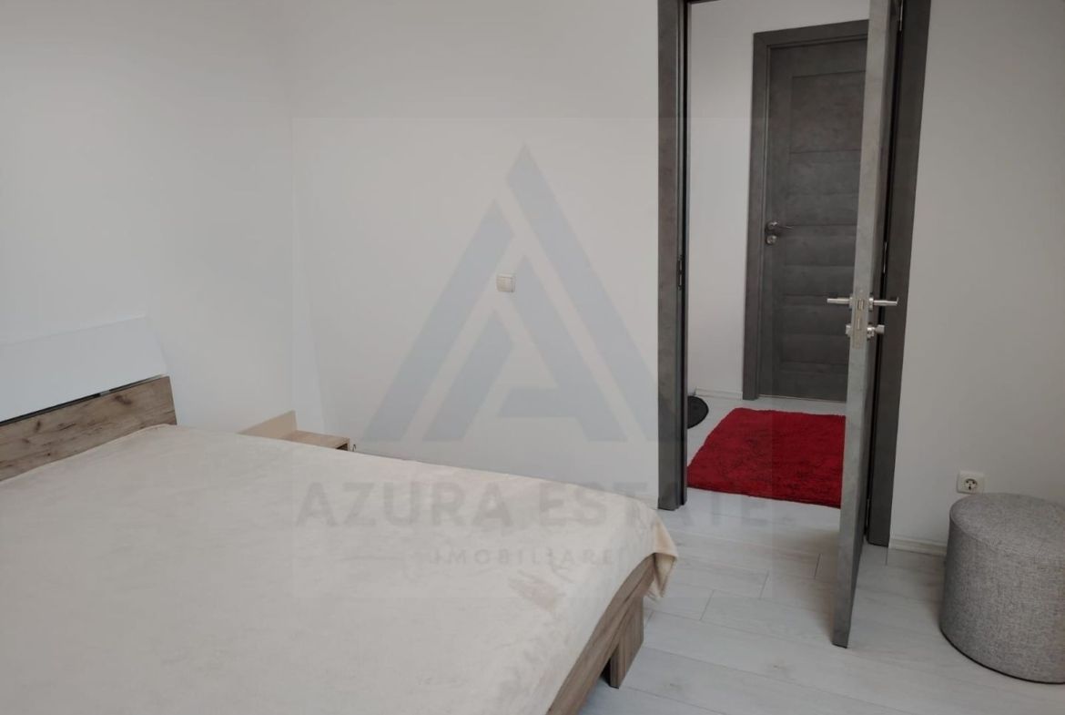 Apartament modern 3 camere 65 mp utili balcon zona Vasile Aaron