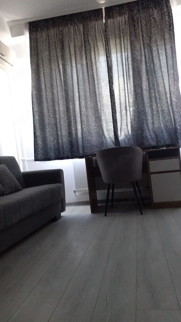 De inchiriat garsoniera Micro 40, 1000 lei
