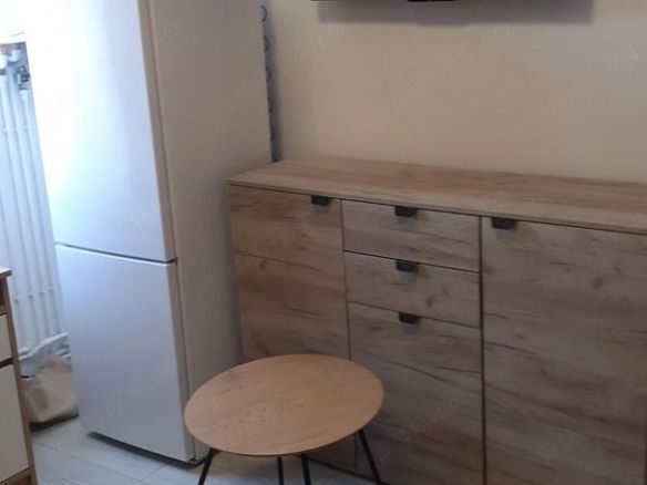 De inchiriat garsoniera Micro 40, 1000 lei