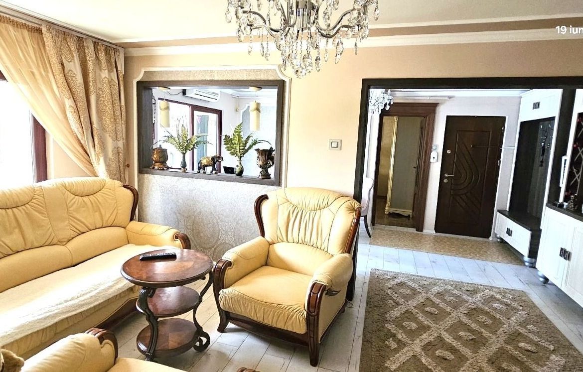 Apartament modern cu 3 camere de închiriat – Siderurgiștilor Vest, 650 euro