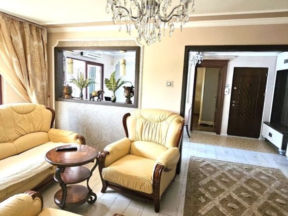 Apartament modern cu 3 camere de închiriat – Siderurgiștilor Vest, 650 euro
