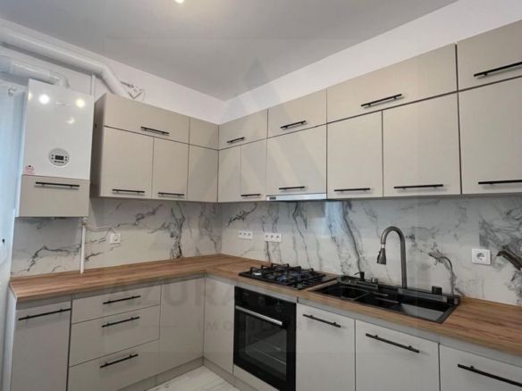 Apartament 2 camere Prima inchiriere balcon si parcare Zona Deventer