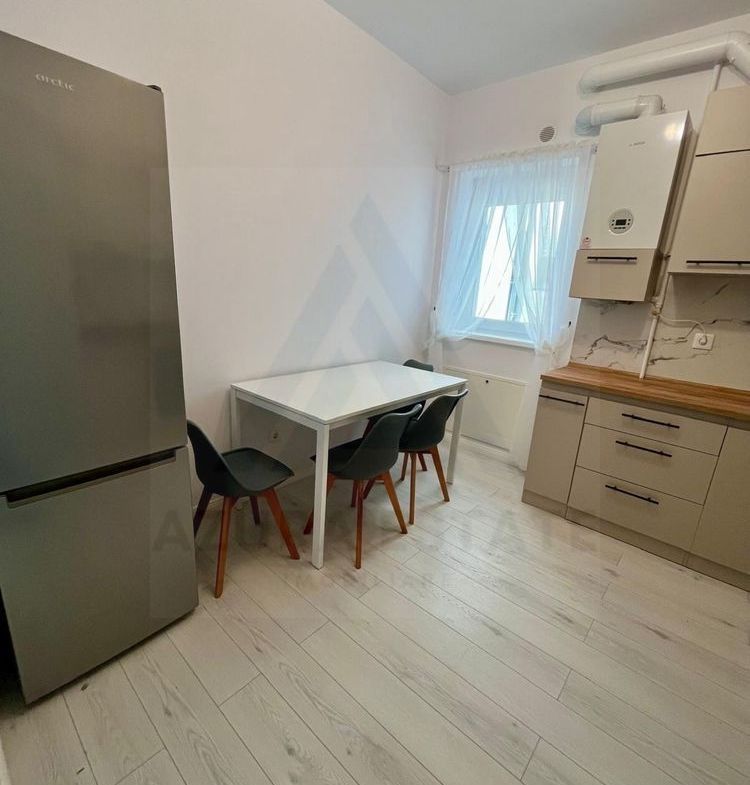 Apartament 2 camere Prima inchiriere balcon si parcare Zona Deventer