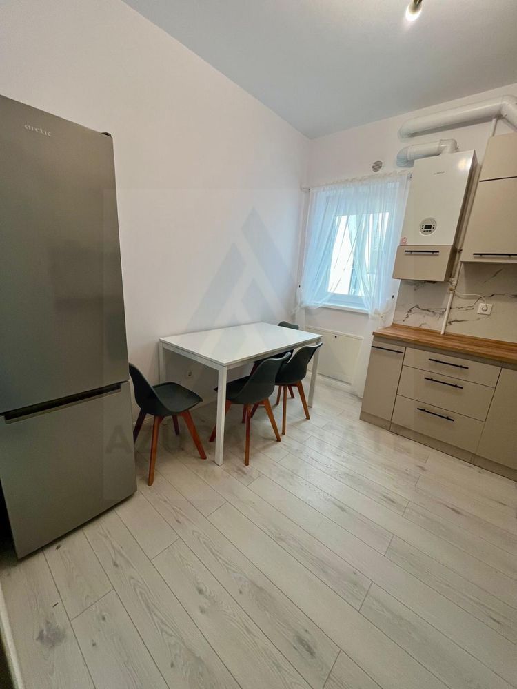 Apartament 2 camere Prima inchiriere balcon si parcare Zona Deventer